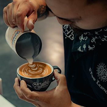 Latte Art competition at Coffee Fest